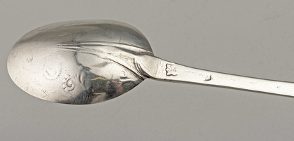 Scottish? 17th Century Silver Laceback Trefid Spoon - Reeded Rat Tail, Rounded or Spatula End